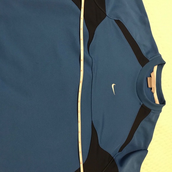 NIKE Performance Top - Picture 9 of 11